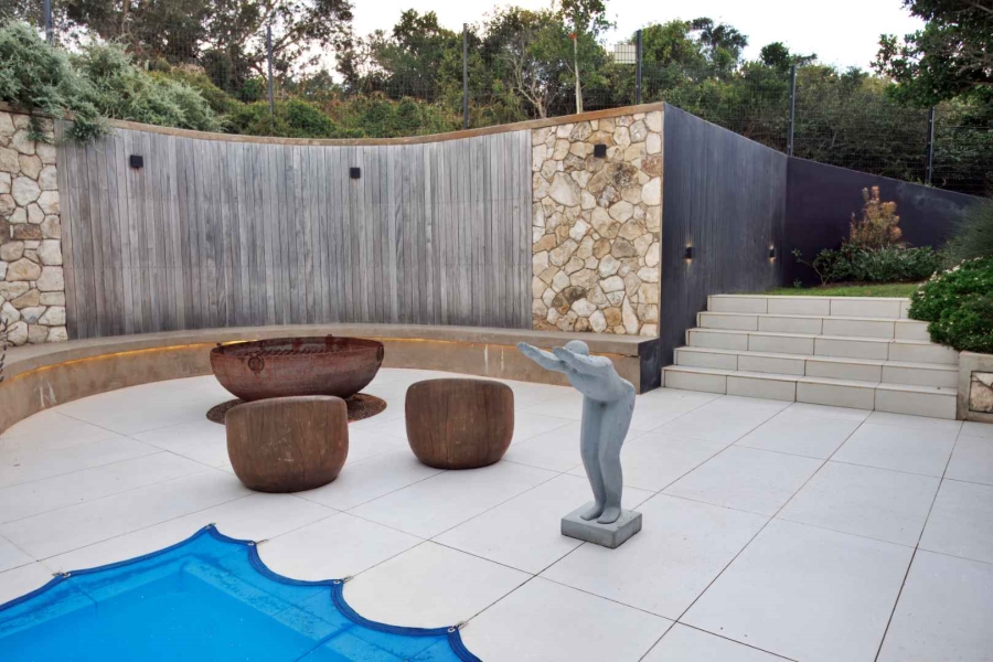 4 Bedroom Property for Sale in Stilbaai Wes Western Cape